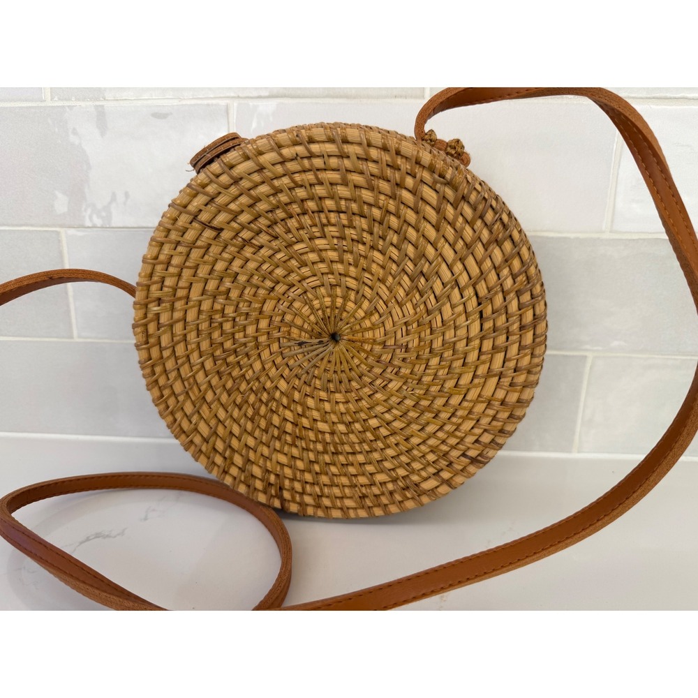 Crossbody Bag Round Rattan 8" Brown Boho Woven Batik Canteen Purse - Picture 3 of 10